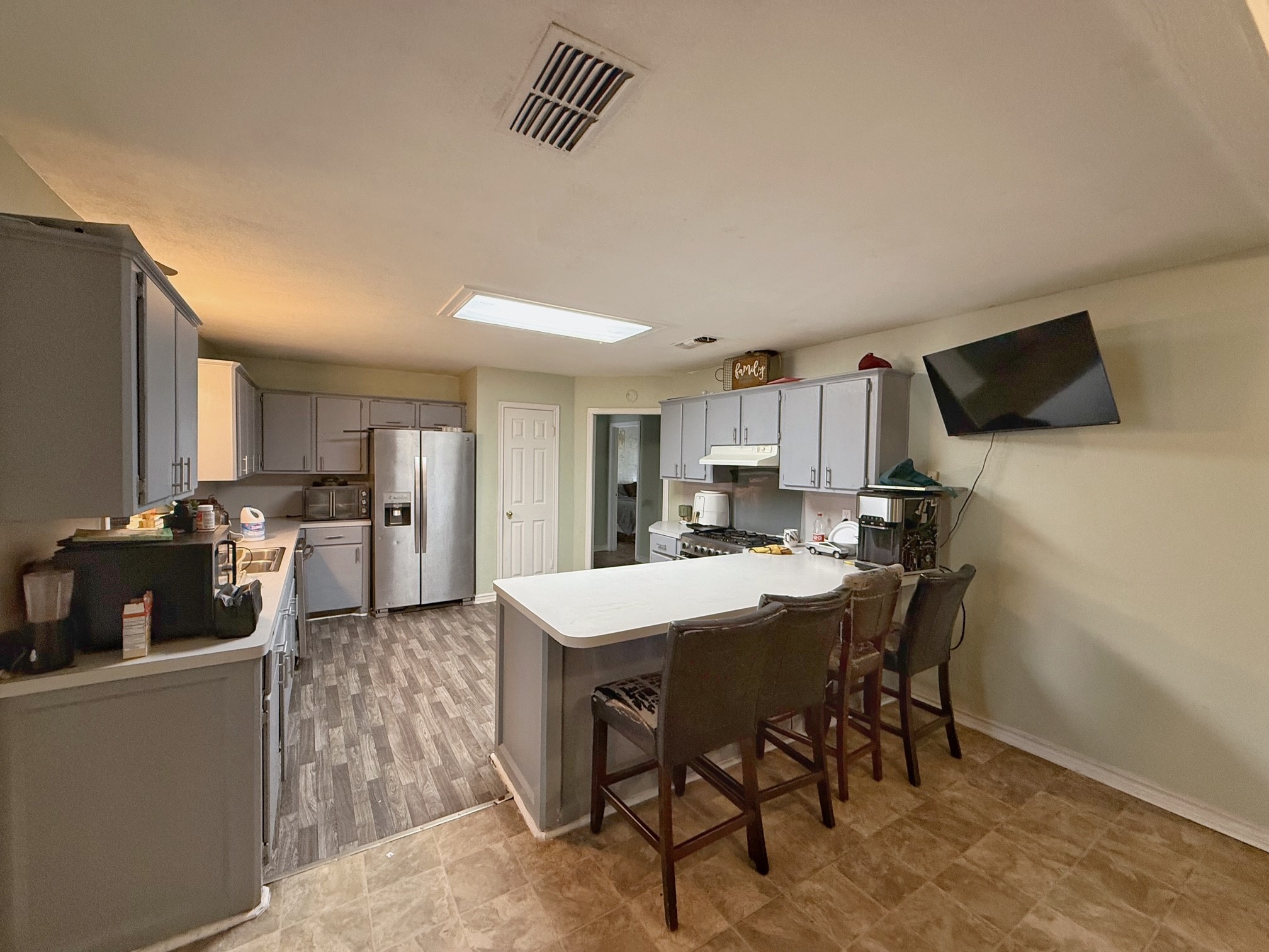 935 Center Street Buffalo, TX 75831 - Photo 8 of 18 a kitchen with a table and chairs in it