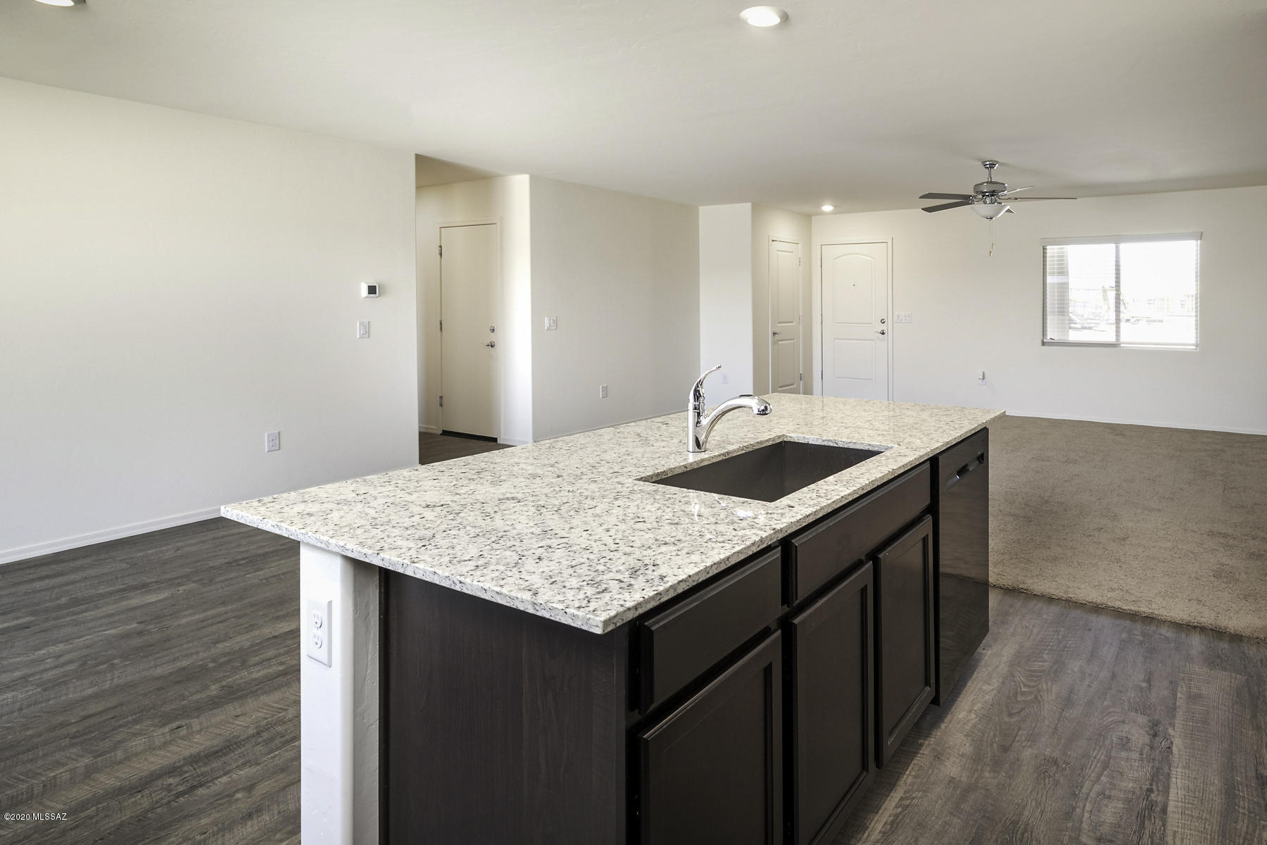 7472 West Teton Road Tucson, AZ 85757 - Photo 4 of 6 Gallery Image 4
