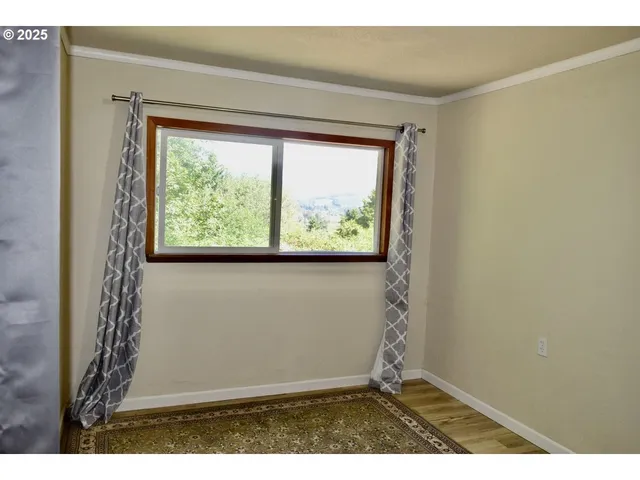 $449,000 | 30312 Hummingbird Hill Road, Gold Beach, OR 97444