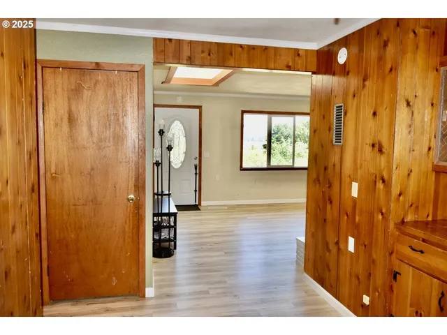 $449,000 | 30312 Hummingbird Hill Road, Gold Beach, OR 97444