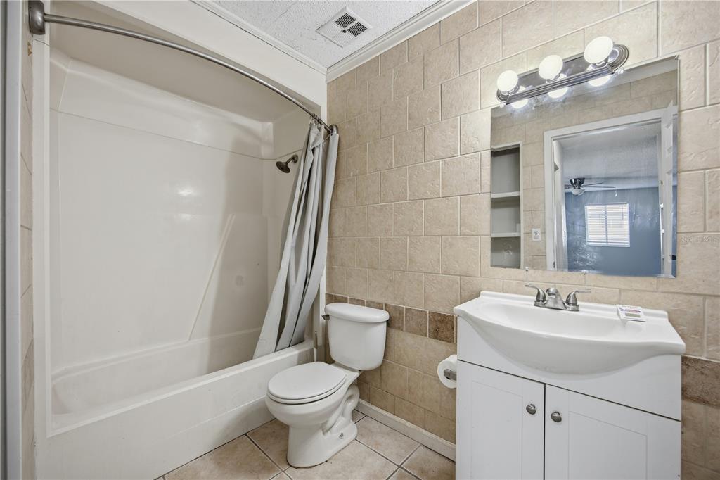 6519 West Newberry Road, Unit 109 Gainesville, FL 32607 - Photo 15 of 21 Gallery Image 15