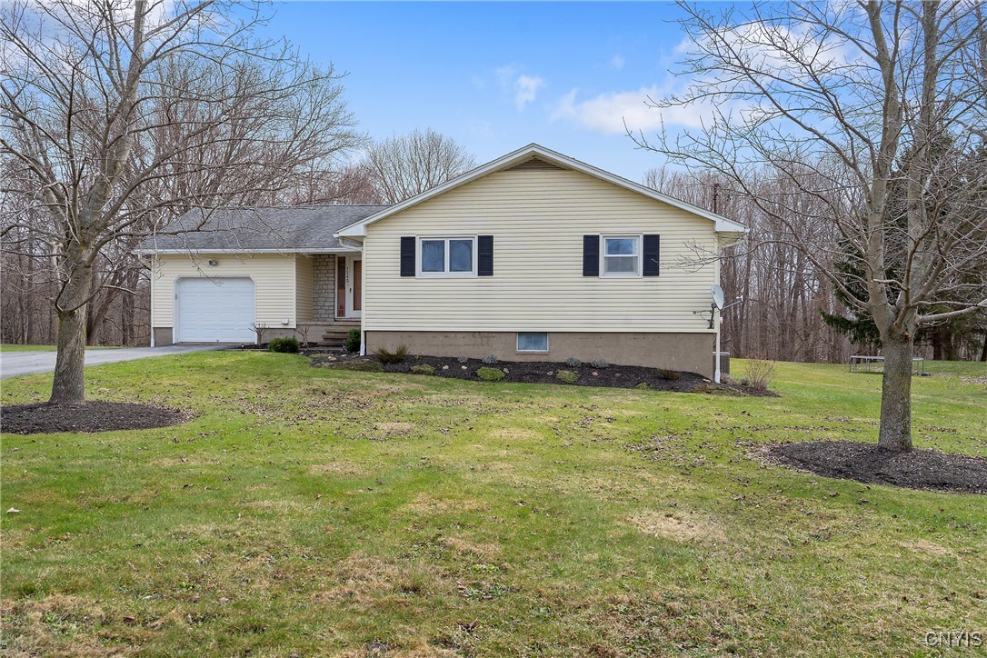 1340 County Rte 8 Granby, NY 13069 - Photo 1 of 1