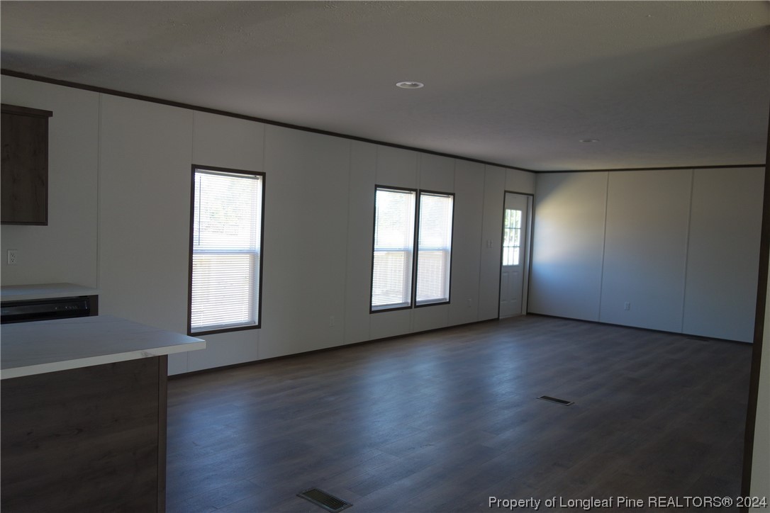 192 Dean Road St. Pauls, NC 28384 - Photo 10 of 23 Gallery Image 10