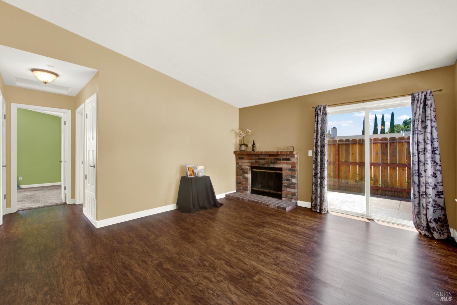 903 Daniel Street Fairfield, CA 94533 - Photo 8 of 51