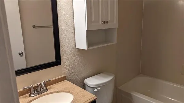 $1,300 | 109 Trace Loop, Unit 109, Mandeville, LA 70448