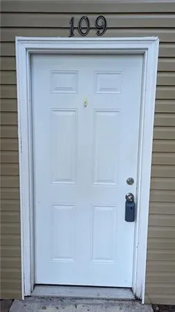 $1,300 | 109 Trace Loop, Unit 109, Mandeville, LA 70448