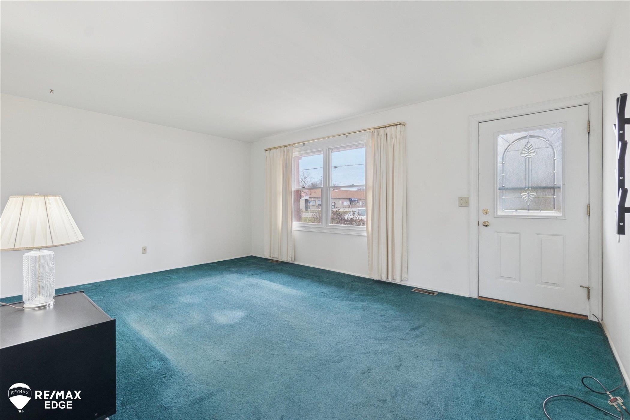 5467 Richfield Road Flint, MI 48506 - Photo 6 of 40 Gallery Image 6