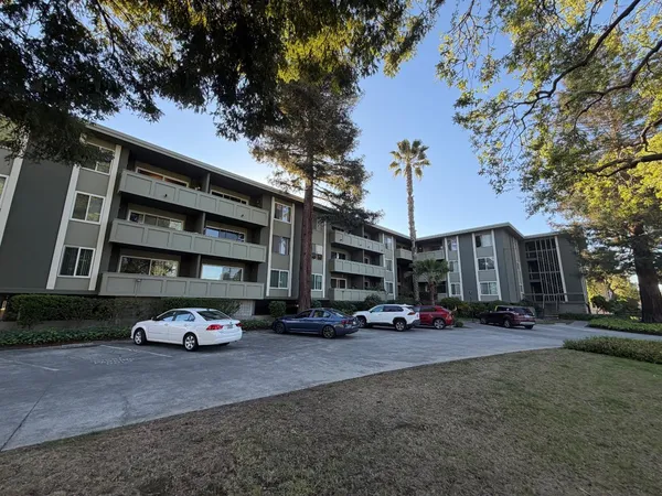 $355,000 | 1458 Hudson Street, Unit 217, Redwood City, CA 94061