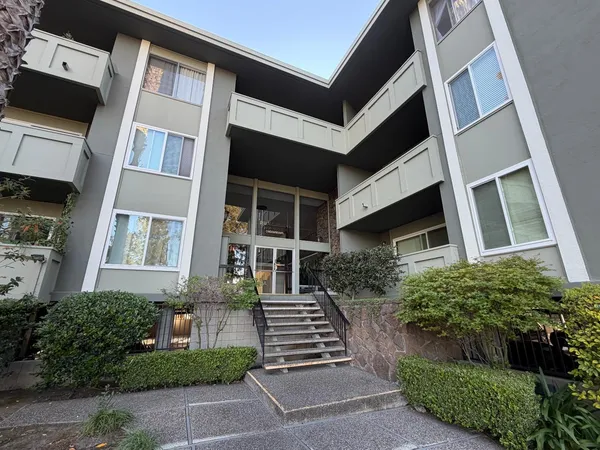 $355,000 | 1458 Hudson Street, Unit 217, Redwood City, CA 94061