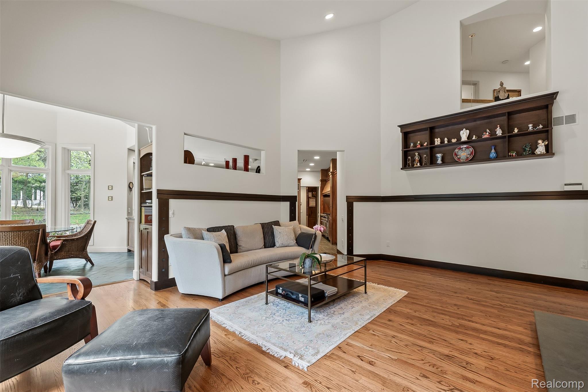 1800 Tiverton Road Bloomfield Hills, MI 48304 - Photo 10 of 56 12-Tiverton-39.jpg