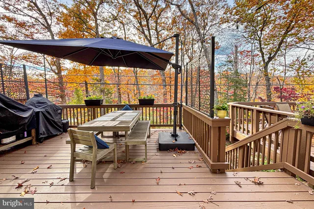 a view of deck with patio