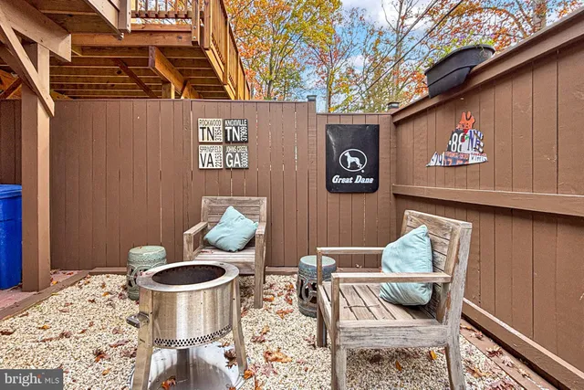 a view of outdoor seating space