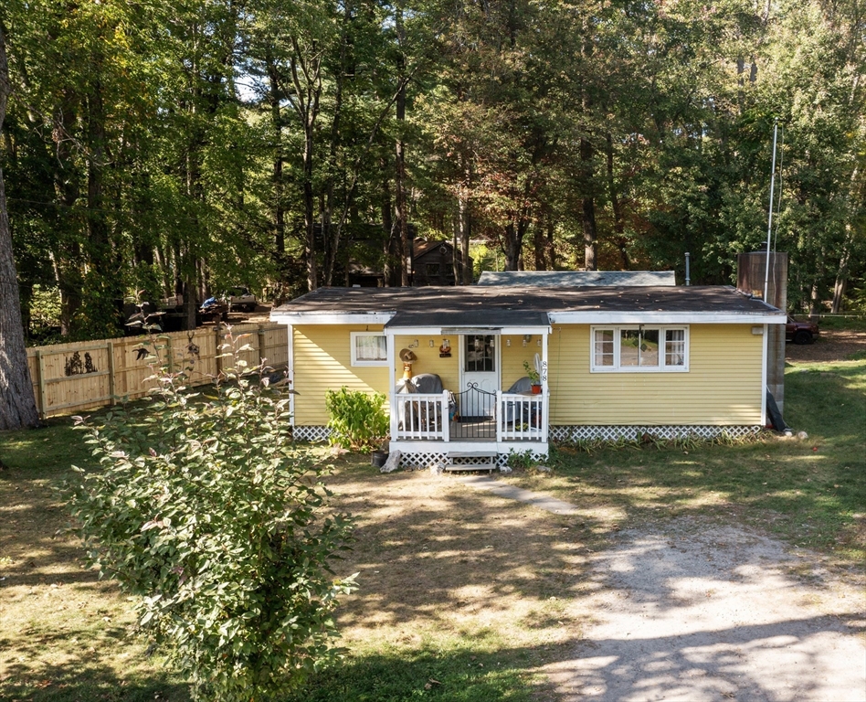 878 Flat Hill Road Lunenburg, MA 01462 - Photo 3 of 17