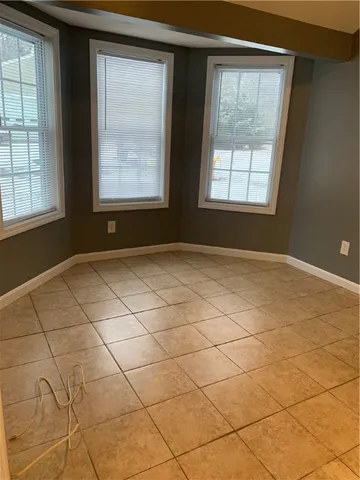 $1,250 | 59 Hartford Pike, Unit 2, Chepachet, RI 02814