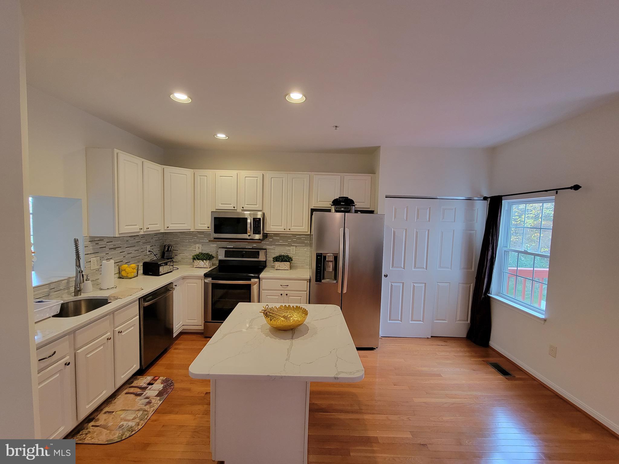 7236 Calm Sunset Columbia, MD 21046 - Photo 10 of 41