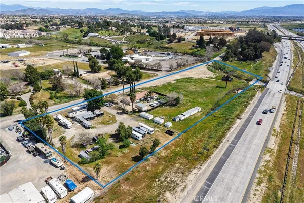 $1,100,000 | 25063 Monroe Avenue, Murrieta, CA 92562