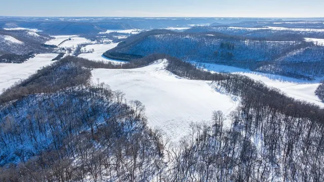 $1,349,900 | 0 Yaeger Valley Road, Cochrane, WI 54622