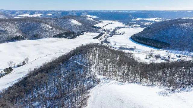 $1,349,900 | 0 Yaeger Valley Road, Cochrane, WI 54622