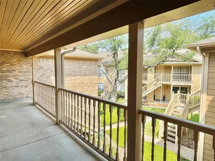 $150,000 | 1311 Antoine Drive, Unit 208, Houston, TX 77055