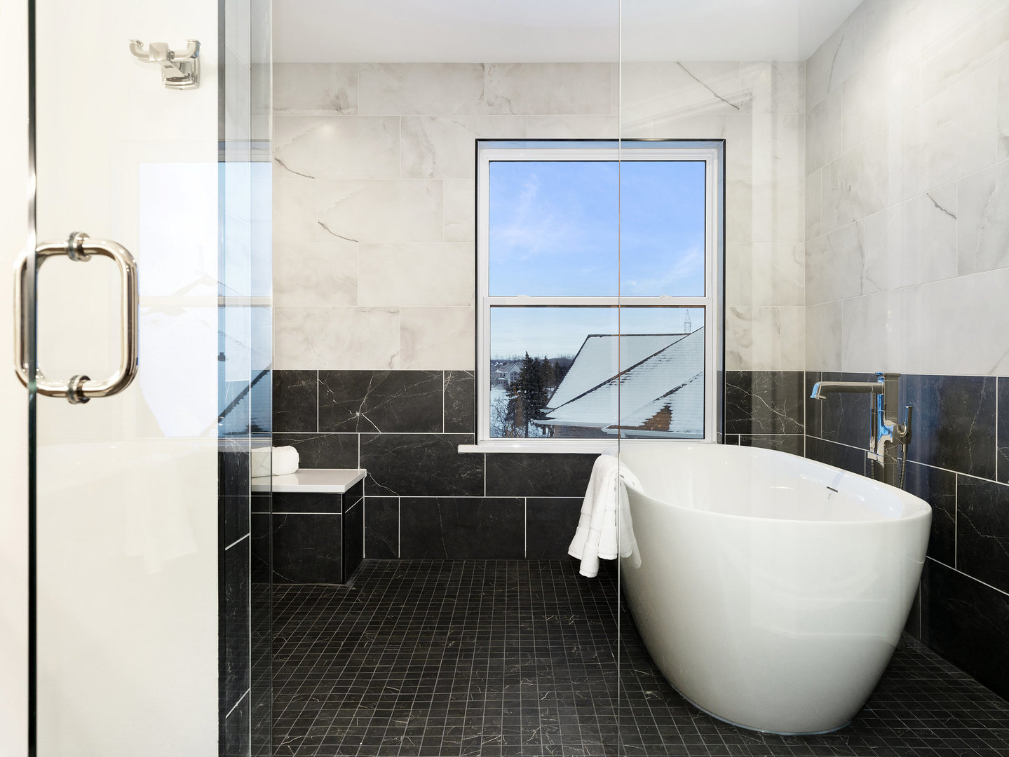 1519 77th Street Naperville, IL 60565 - Photo 33 of 44 a bathroom with a sink and bathtub