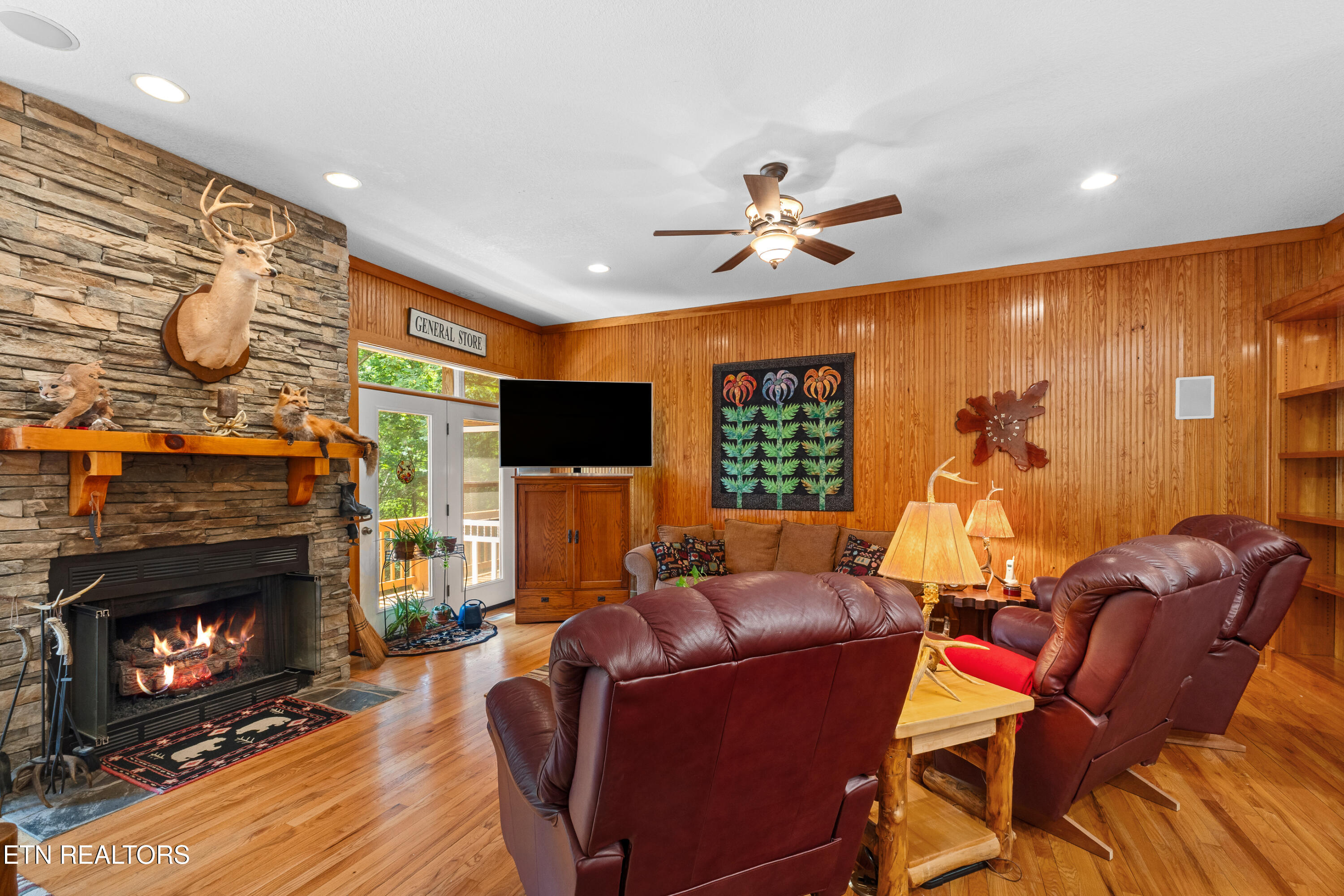 122 Lakeside Trace Townsend, TN 37882 - Photo 38 of 57 DSC00771-2