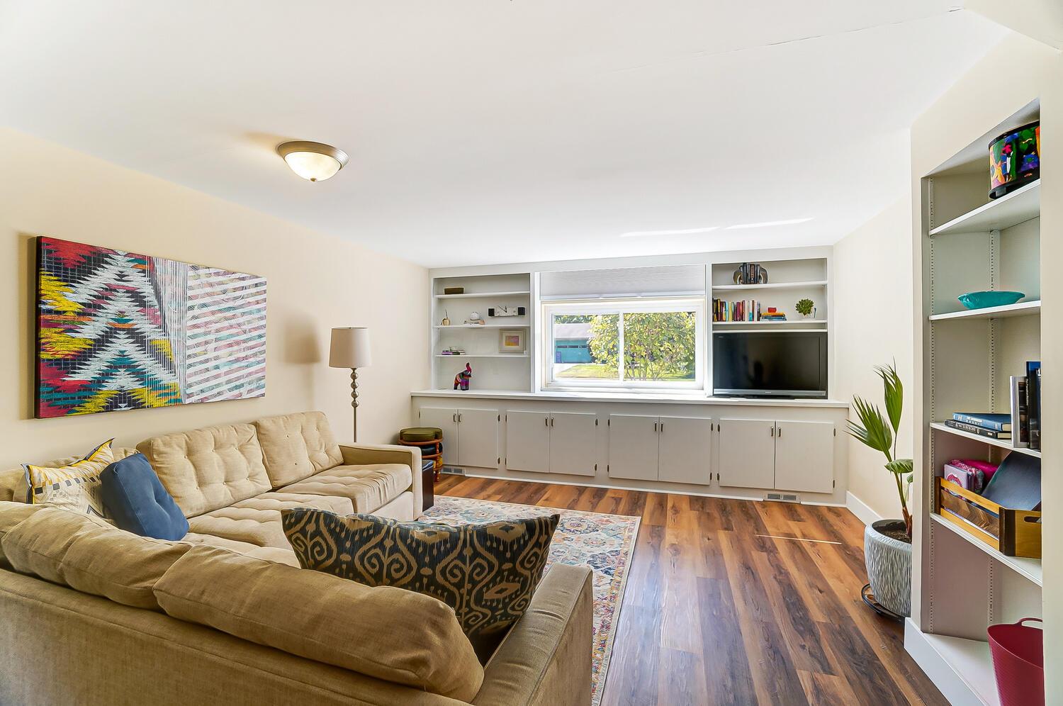 2811 Halstead Road Columbus, OH 43221 - Photo 47 of 64 50042820-050_web