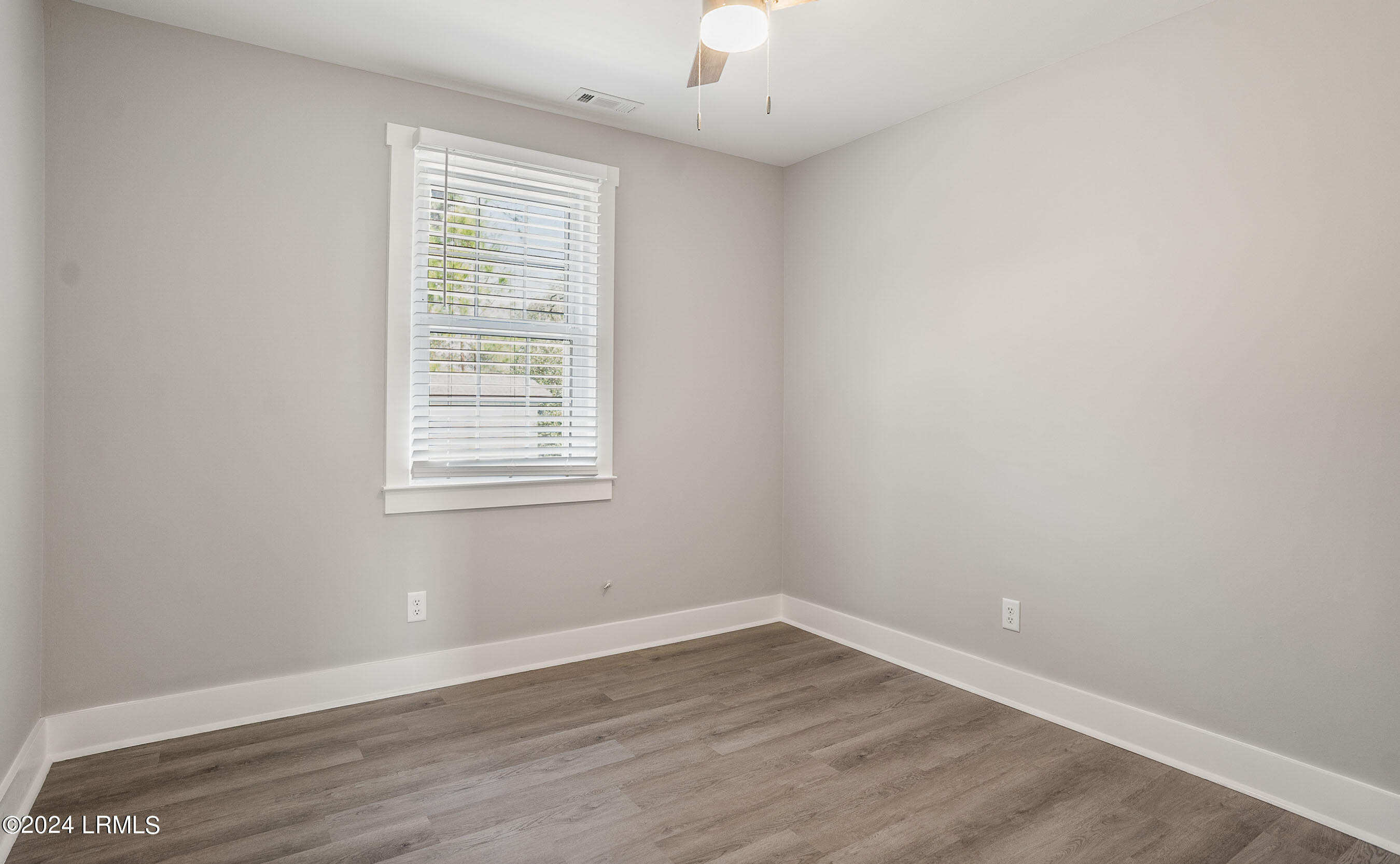 2511 State Rd S-7-277 Beaufort, SC 29902 - Photo 18 of 32 DSC08613-75-1