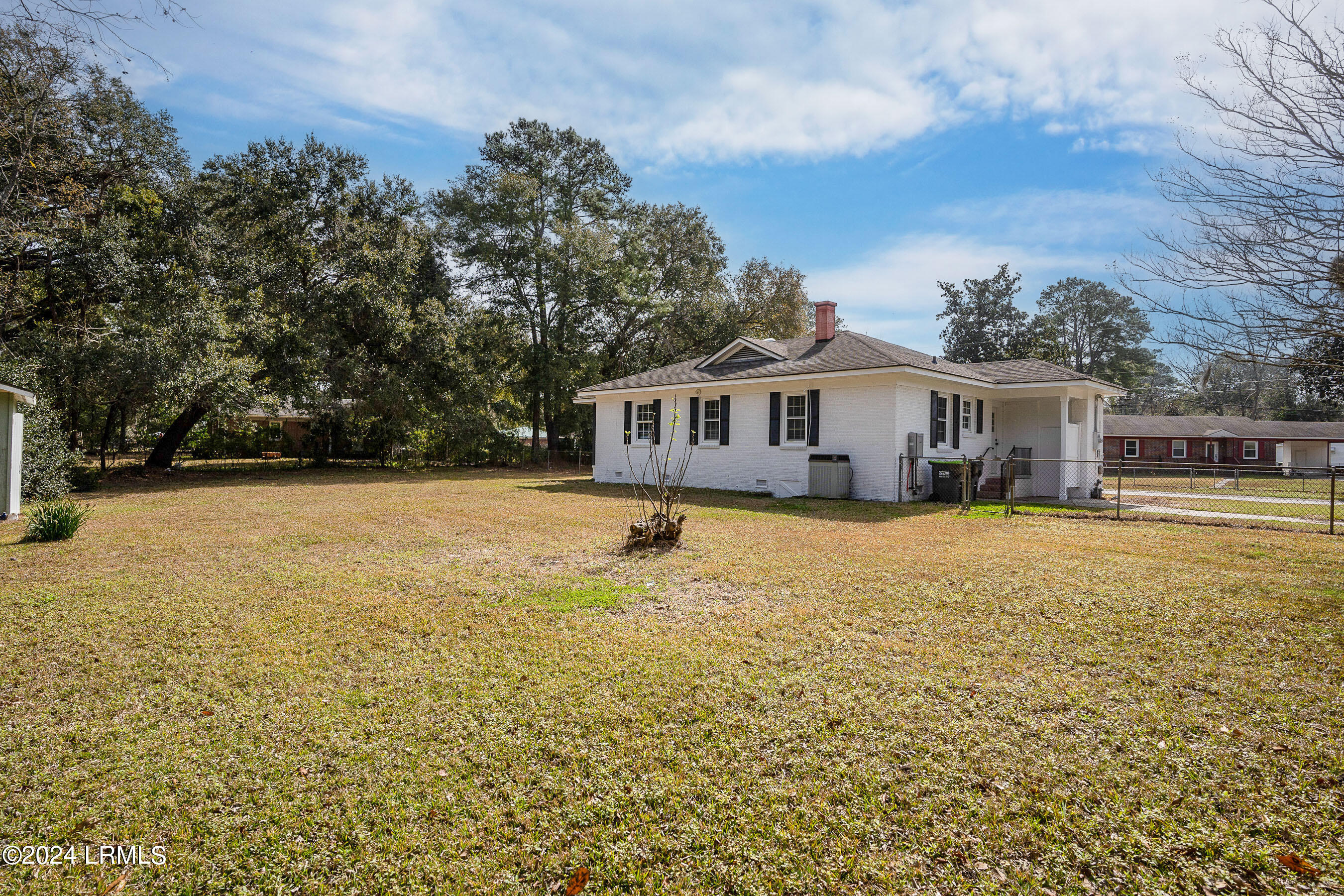 2511 State Rd S-7-277 Beaufort, SC 29902 - Photo 30 of 32 DSC08669-46-1