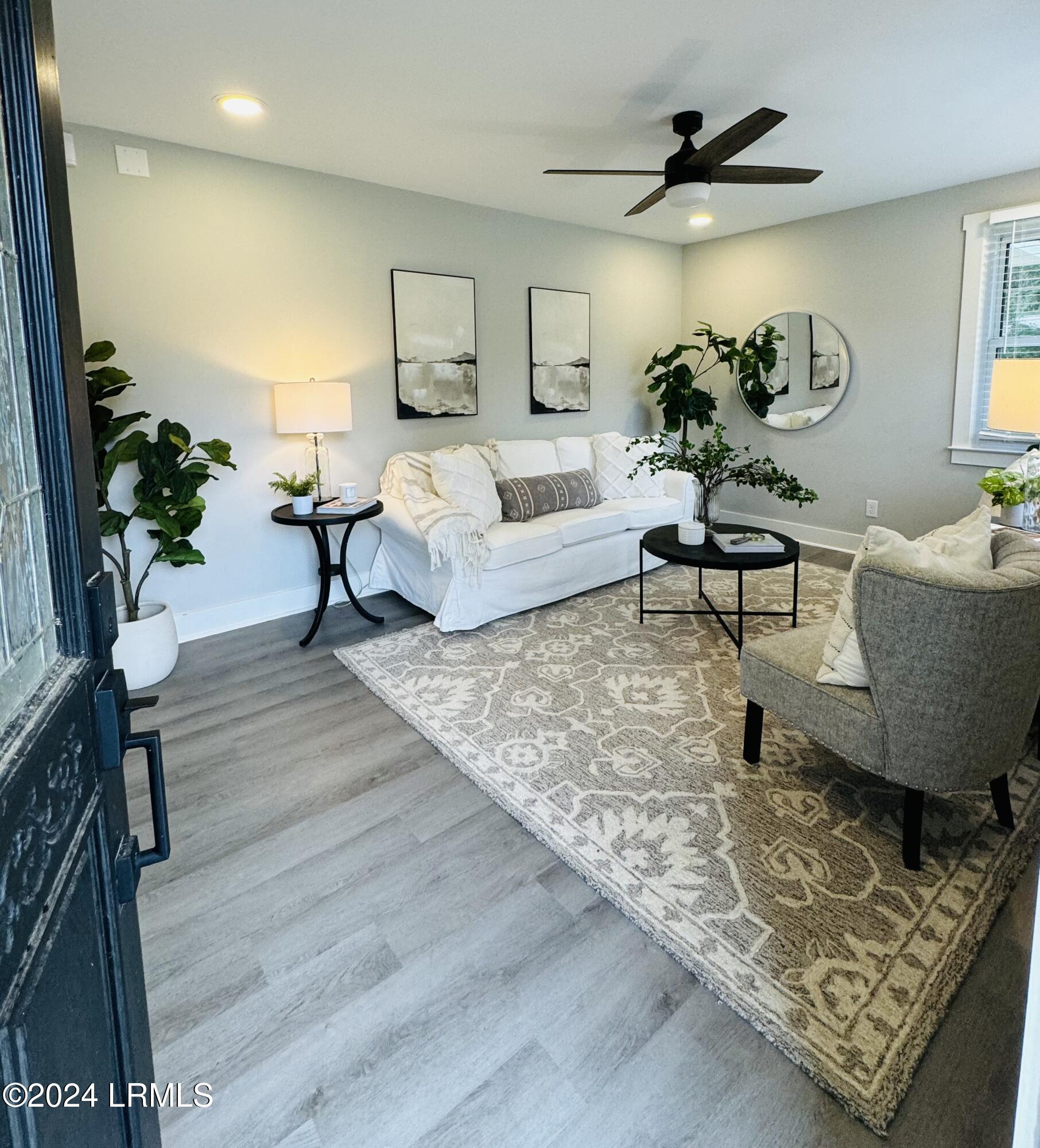 2511 State Rd S-7-277 Beaufort, SC 29902 - Photo 3 of 32 IMG_5881