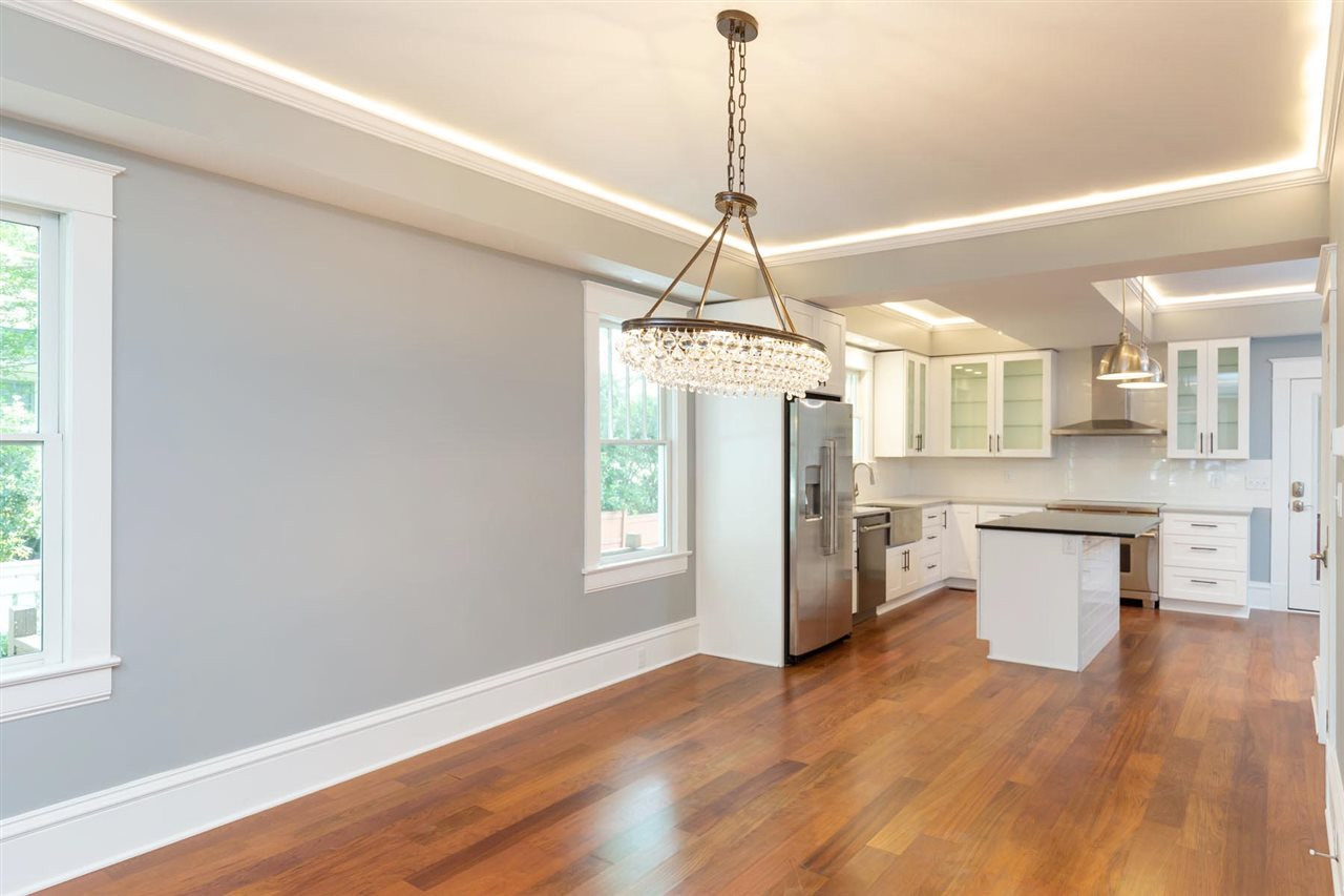 1607 Scales Street Raleigh, NC 27608 - Photo 4 of 27 Photo 4