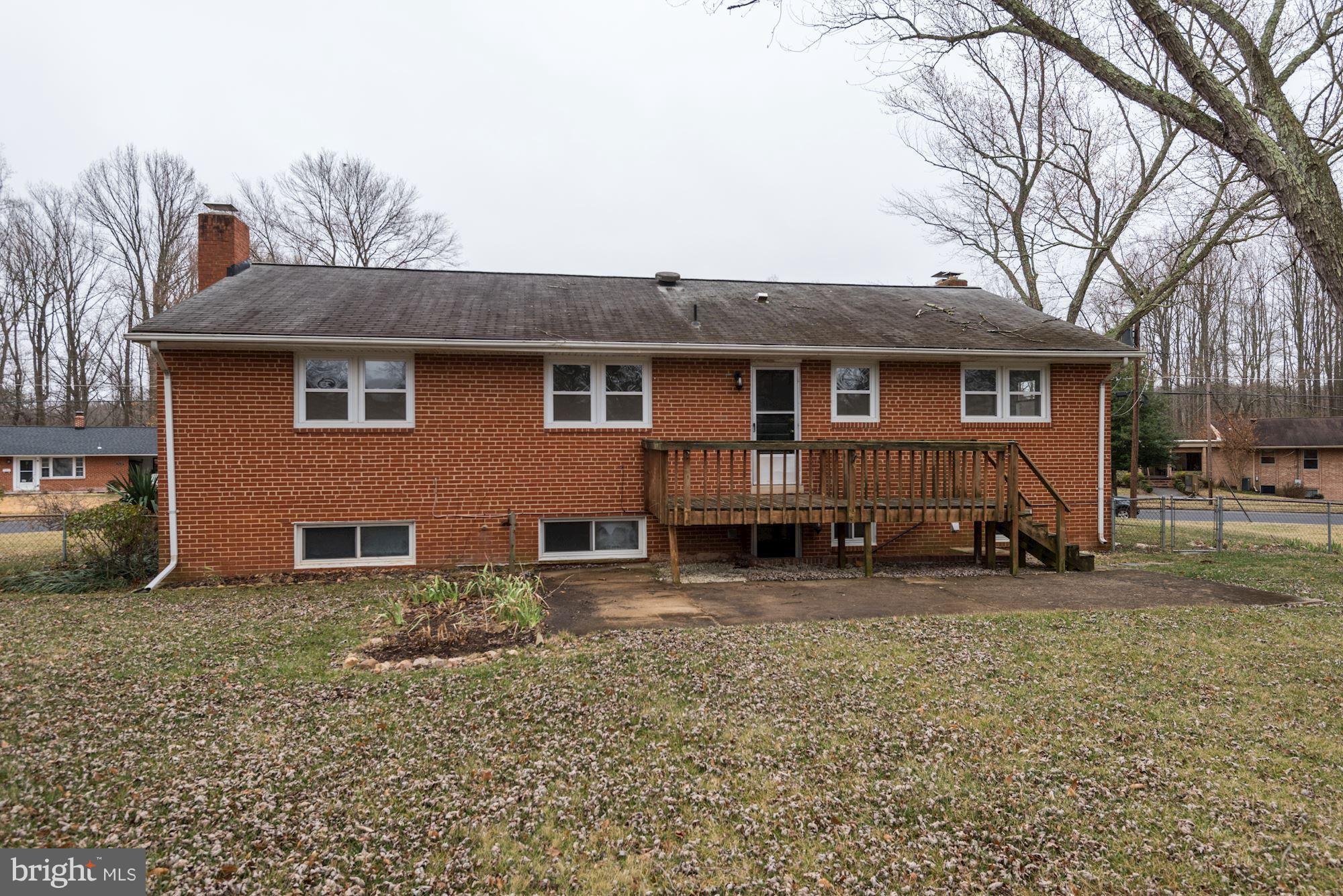 5615 Inverchapel Road Springfield, VA 22151 - Photo 15 of 17 PATIO, DECK, AND WALK UP FROM LOWER LEVEL