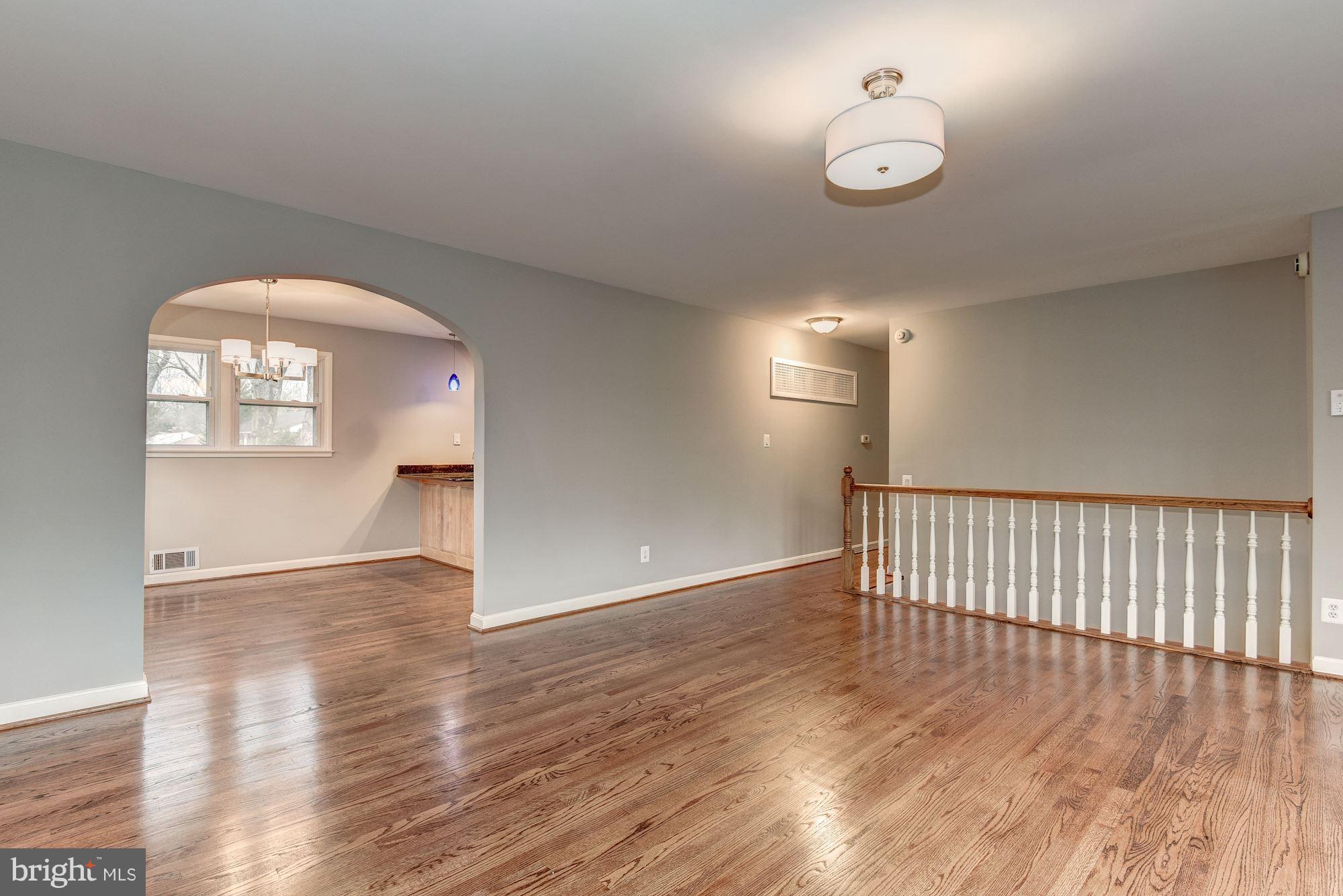5615 Inverchapel Road Springfield, VA 22151 - Photo 5 of 17 THOSE FLOORS!