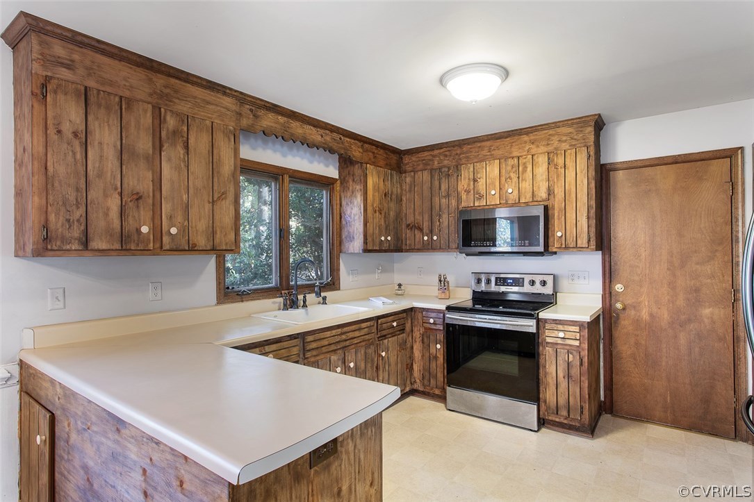 14716 Acorn Ridge Place Midlothian, VA 23112 - Photo 8 of 20 Gallery Image 8