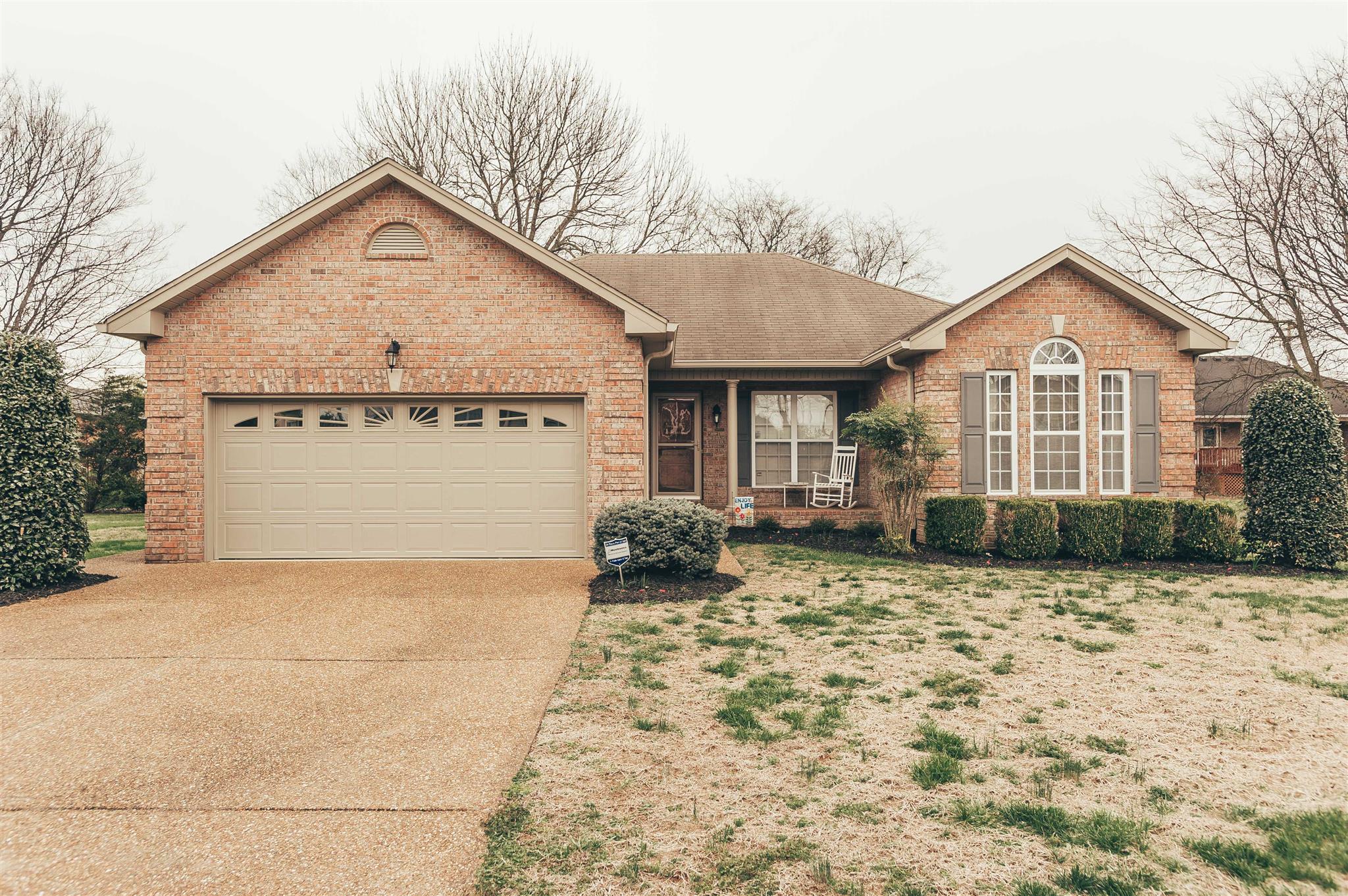 134 Abbey Road Gallatin, TN 37066 - Photo 1 of 18 a view of a house with a yard