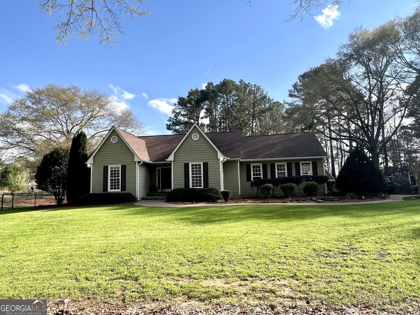 30 Roundlake Road Griffin, GA 30224 - Photo 2 of 47