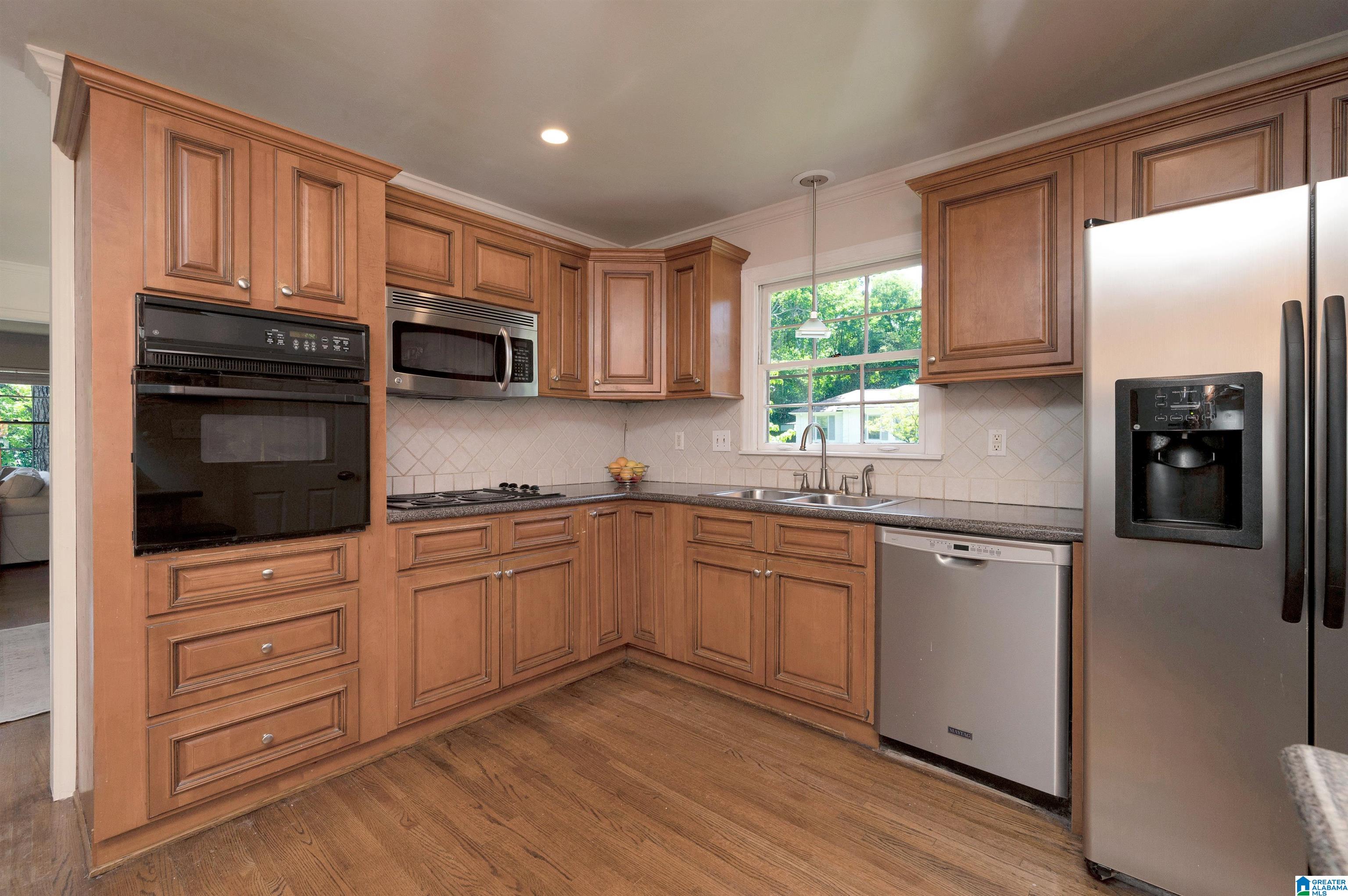 1816 Canyon Road Birmingham, AL 35216 - Photo 22 of 47