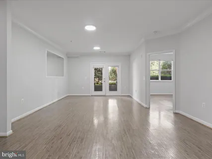 $319,995 | 9480 Virginia Center Boulevard, Unit 134, Vienna, VA 22181