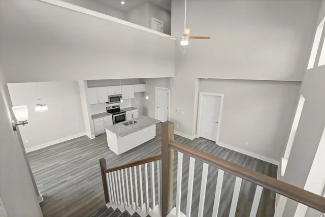 a view of an empty walk in closet