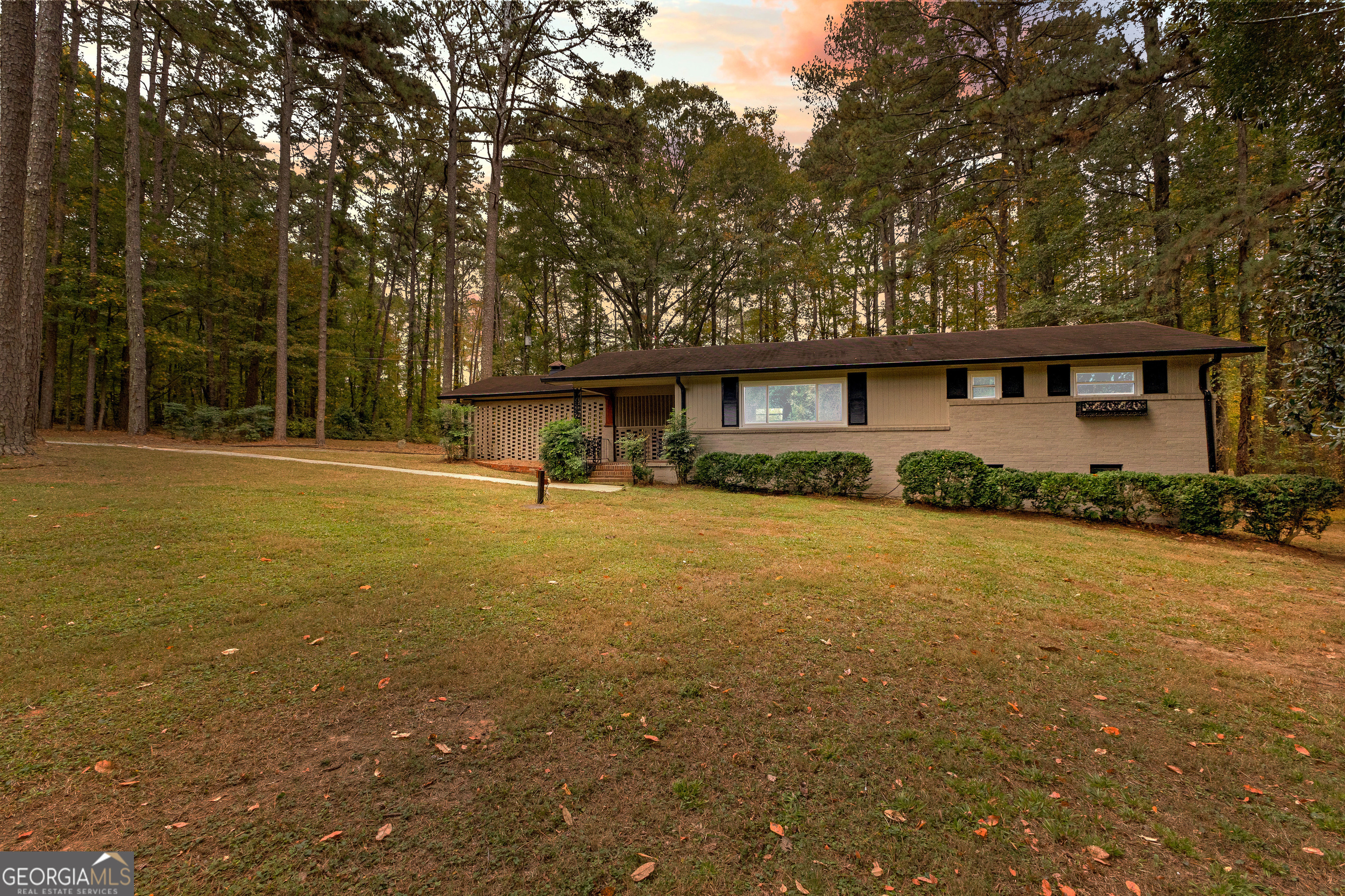 944 Tyrone Road Tyrone, GA 30290 - Photo 1 of 1 Gallery Image 1