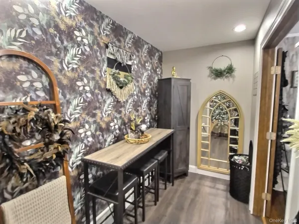 $1,225,000 | 166 Daniel Road North, Massapequa, NY 11758