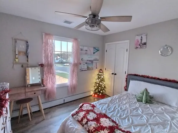 $1,225,000 | 166 Daniel Road North, Massapequa, NY 11758