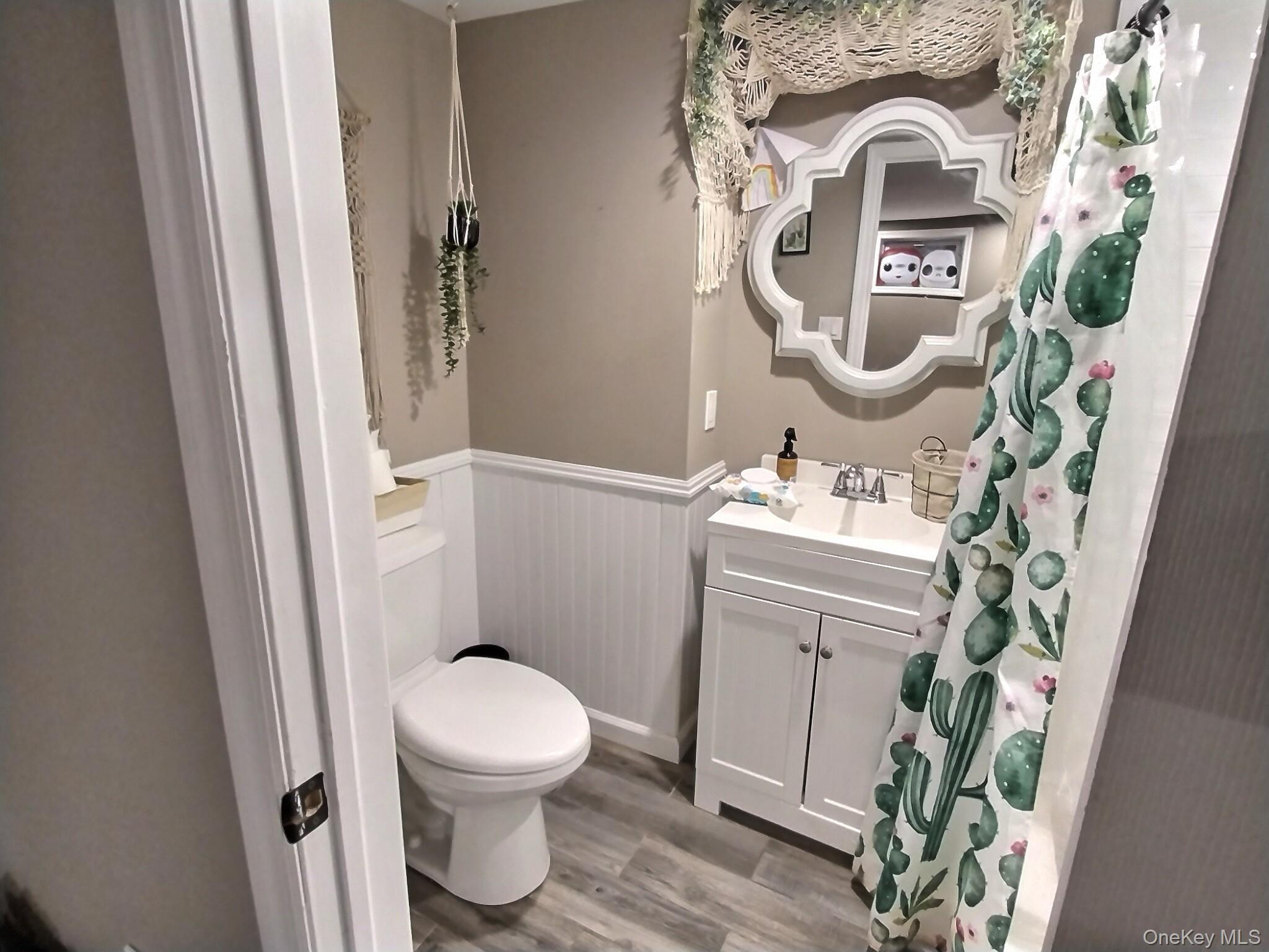 166 Daniel Road North Massapequa, NY 11758 - Photo 38 of 42