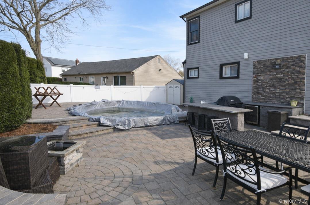 166 Daniel Road North Massapequa, NY 11758 - Photo 39 of 42