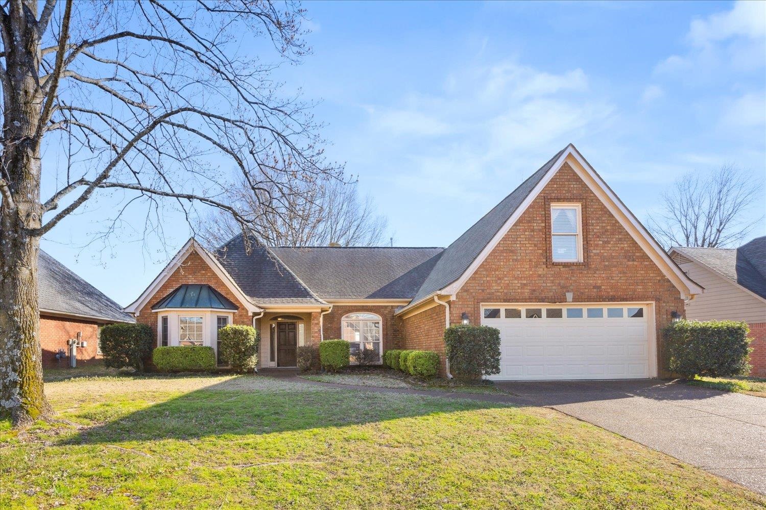 7563 Cordova Club Dr East  