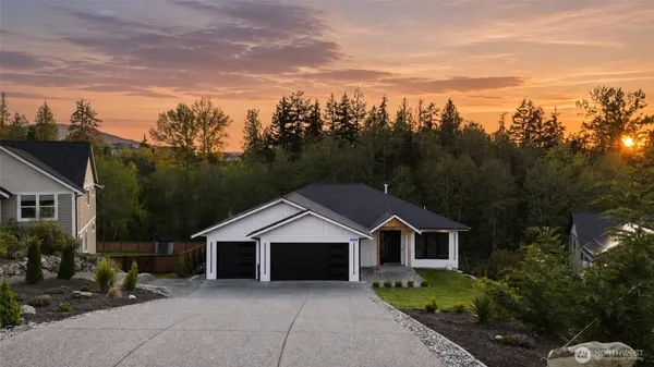 $1,050,000 | 24026 Dolphin Lane, Mount Vernon, WA 98274