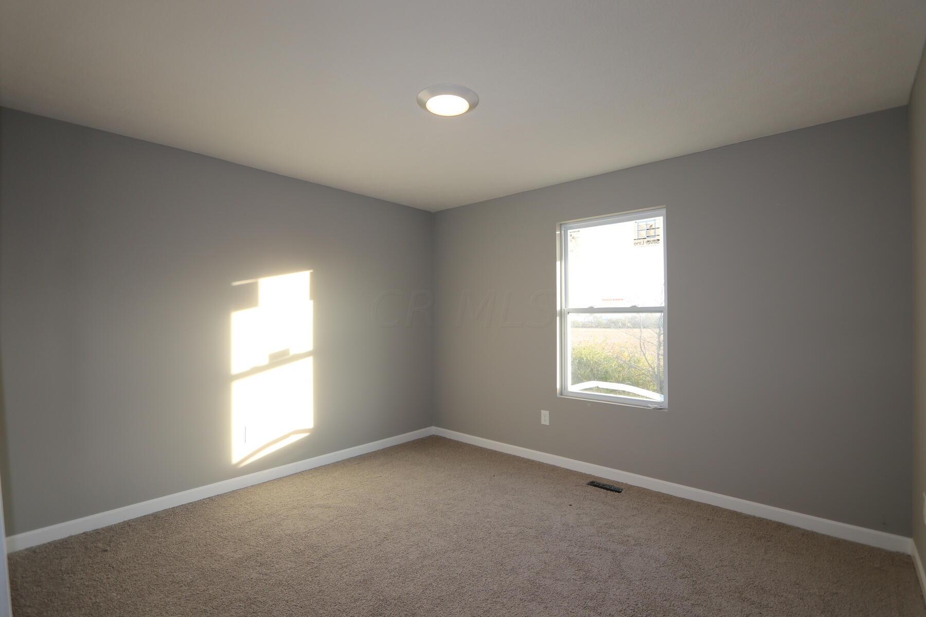 10 Erin Hls Road Commercial Point, OH 43116 - Photo 5 of 12 Interior