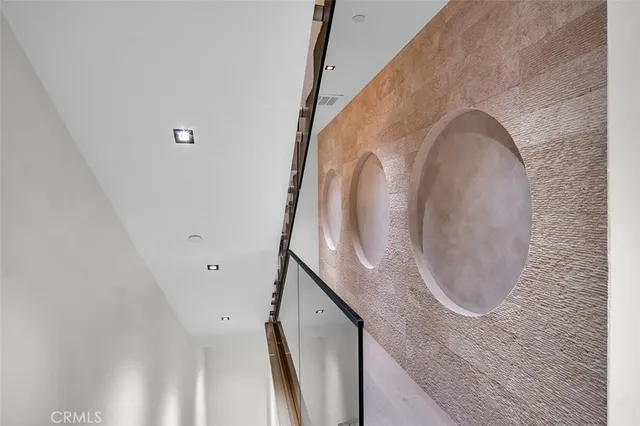 $3,095,000 | 505 17th Street, Huntington Beach, CA 92648