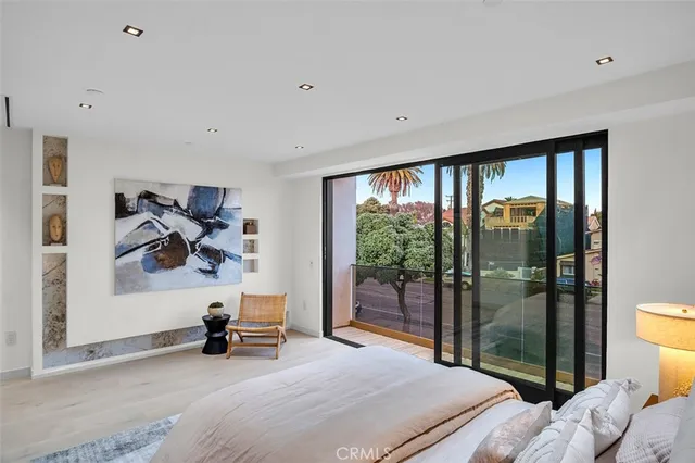 $3,095,000 | 505 17th Street, Huntington Beach, CA 92648