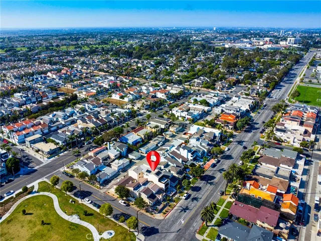 $3,095,000 | 505 17th Street, Huntington Beach, CA 92648