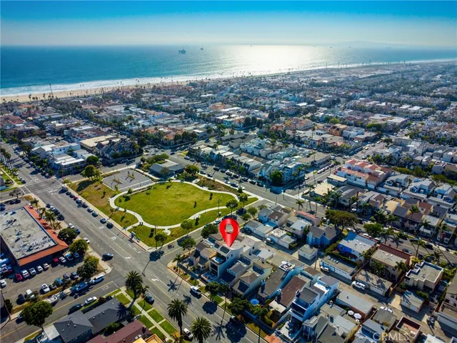 $3,095,000 | 505 17th Street, Huntington Beach, CA 92648